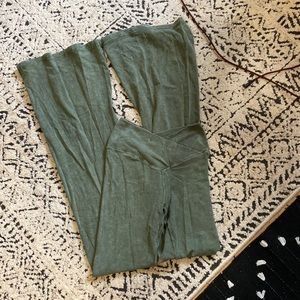 offline aerie green crossover flares